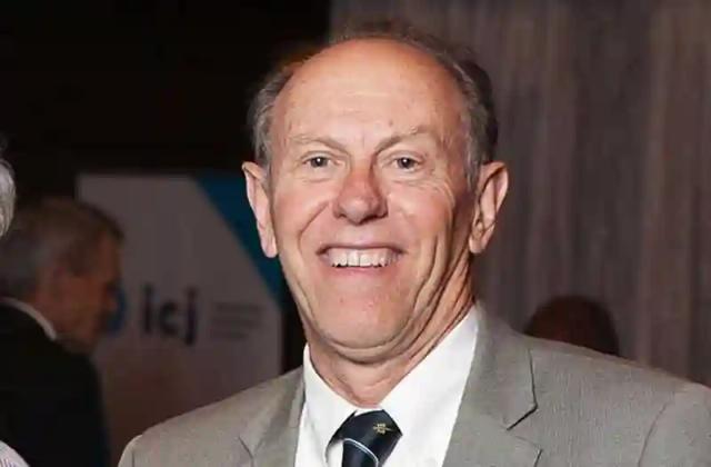 Driver who almost ran over David Coltart apologises, Coltart withdraws criminal charges