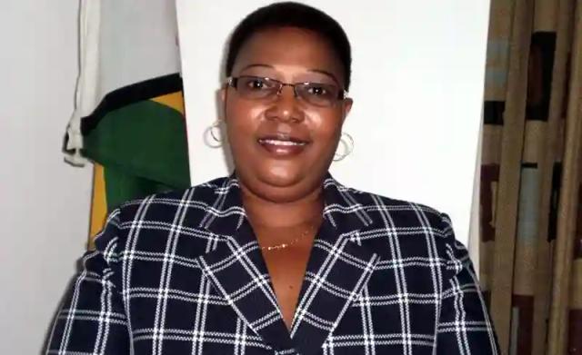 Khupe Writes To Govt, Demands Share Of $1.8 Million Paid To Chamisa's MDC-T