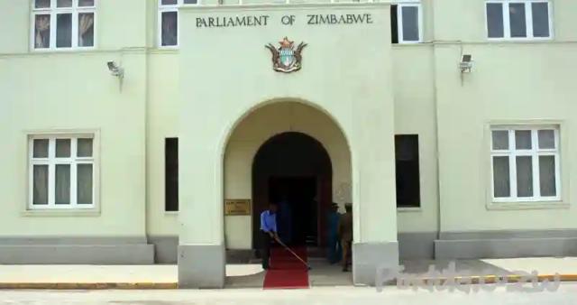 MDC-T MPs block move to wish Mugabe happy birthday in Parliament
