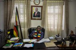 Mnangagwa Chairs First Cabinet Meeting Since His Re-election