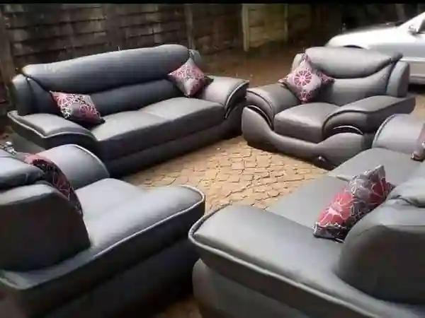 Kirsty sofa