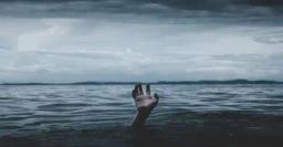 An Unidentified Man Drowns In Lake Chivero