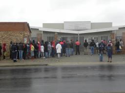 Anxiety As Zimbabweans' SA Permits Expire In December