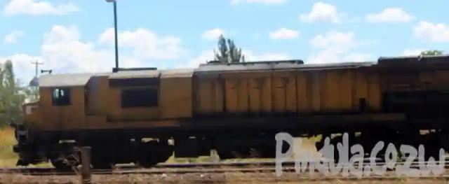 Bulawayo Bound Passenger Train Derails
