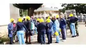 Bulawayo Municipal Cops Who Fired At Vendors Granted Bail