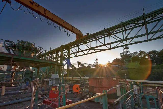 Caledonia Agrees To Buy Bilboes Gold Mine