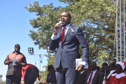 Chamisa Defends MDC Councillors, 'They Saved Harare From Becoming A Village'