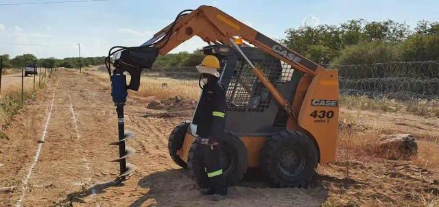 Construction Of SA's 40km Zimbabwe Fence Continues In Spite Of Lockdown