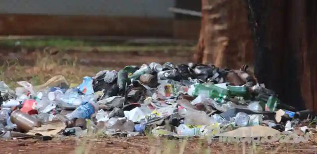 Council fails to collect rubbish for two weeks, blames fuel shortage