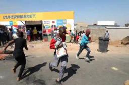 Foreign-owned Shops Ransacked In Looting Spree In Soweto - Reports