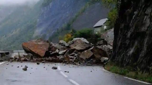 Govt Considers Relocating Bikita Families After 10 Tonne Boulder Falls From Hill