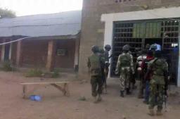 Gunmen Storm Nigerian Prison, Free 240 Inmates
