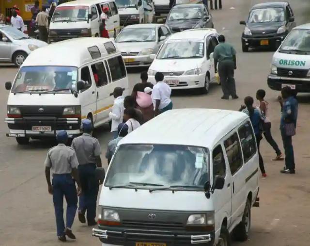Harare Commuters Forced To Walk Home As Transporters Hike Fares