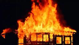 Harare Man (40) Sets Himself On Fire Trying To Kill His Wife And Stepchildren