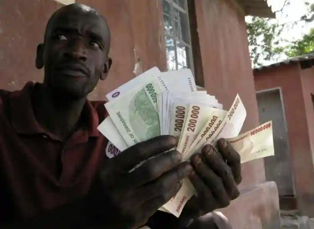 Here Is The Reason Why Zimbabwe Will Not Dollarise, The Money Is Not There! - John Robertson