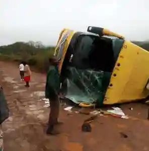 Inter-Africa Bus Overturns In Mberengwa, Injured Passengers Rushed To Zvishavane Hospital