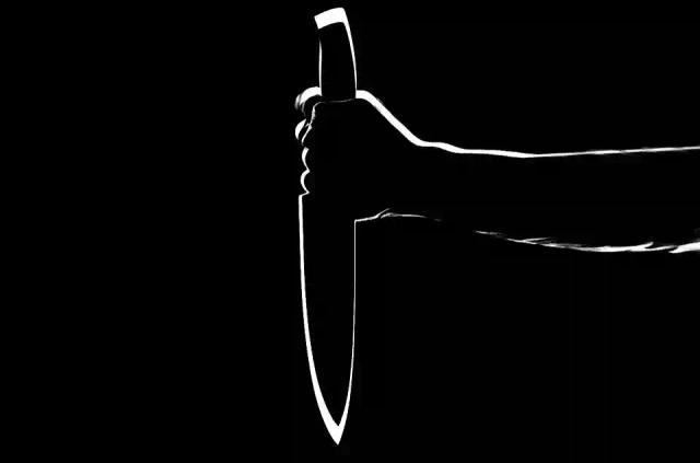 Knife Attack: Man Critically Injured By Girlfriend's Brother