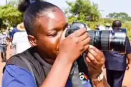 Late ZBC Photojournalist Idah Mhetu Buried