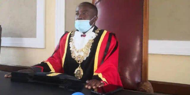 Local Govt Minister Suspends Harare Mayor And Deputy
