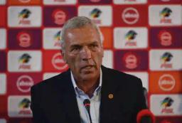 Middendorp 'Not In Trouble' Over Khama Billiat Remarks