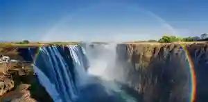 'Missing Victoria Falls Tourist Was Drunk & Trying To Take Selfies'