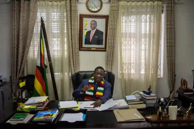 Mnangagwa Chairs First Cabinet Meeting Since His Re-election