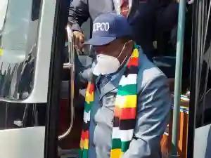 Mnangagwa Hands Over Brand New Buses To Police, Military