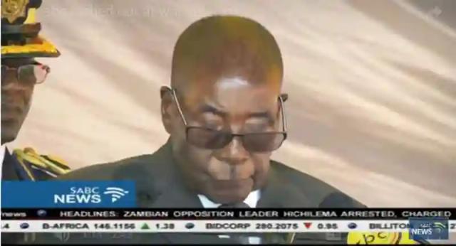 Mugabe arrives in South Africa for 27th World Economic Forum for Africa