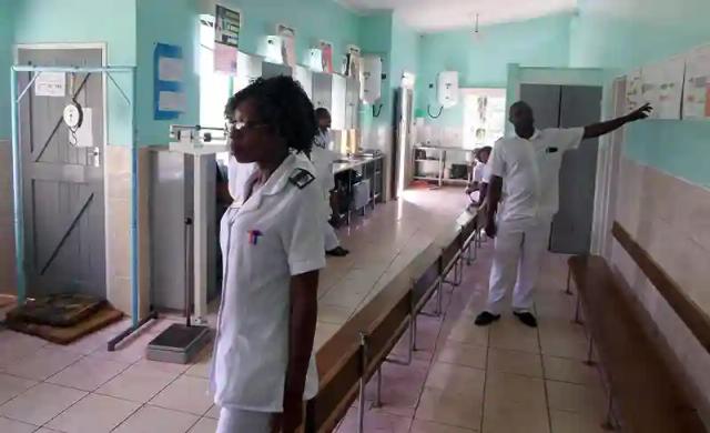 Nurses Stage Sit-in At Gweru Provincial Hospital