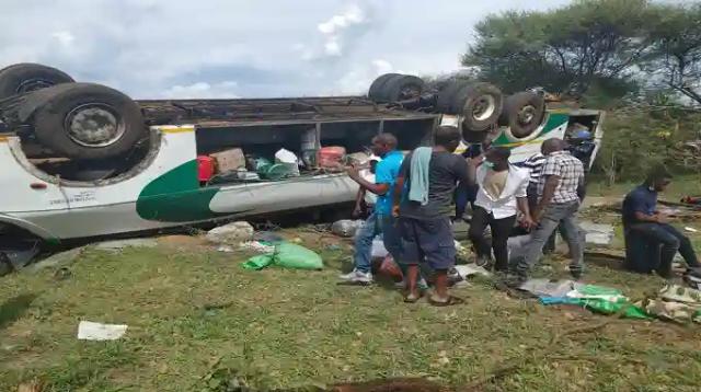 One Dead, 15 Injured In Munhenzva Cross-border Bus Accident