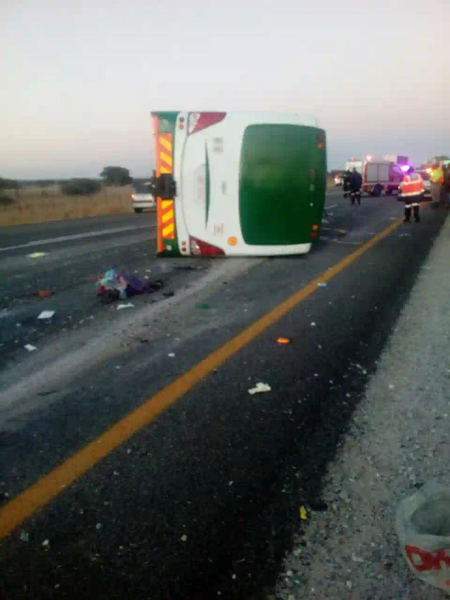 One killed and 34 injured in Munhenzva accident in SA