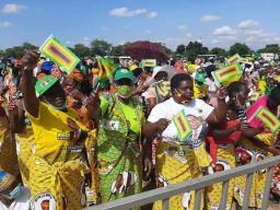 Opposition Candidate Withdraws Candidature, Joins ZANU PF