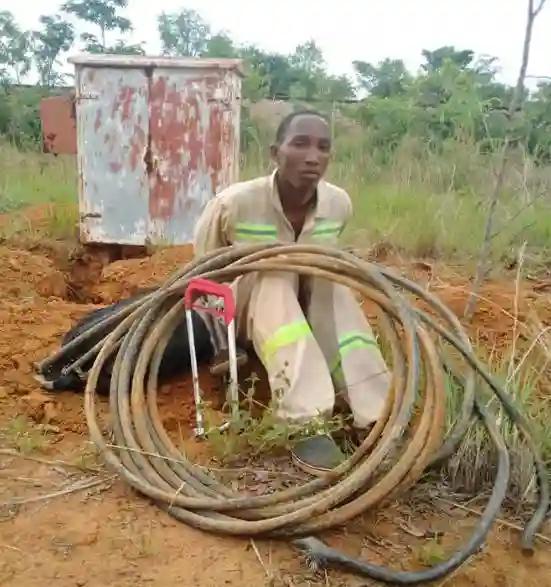 PICTURE: Soldier Caught Stealing NRZ Signal Cables