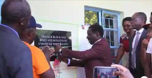 PICTURES: Macheso, Zimbabwe Red Cross Society Donates A Classroom Block To His Former School