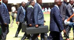 PICTURES: Mnangagwa's High Security At Defence Forces