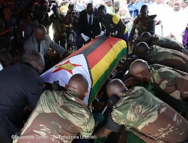 Pictures: Oliver Mtukudzi Burial in Madziva (Updated)