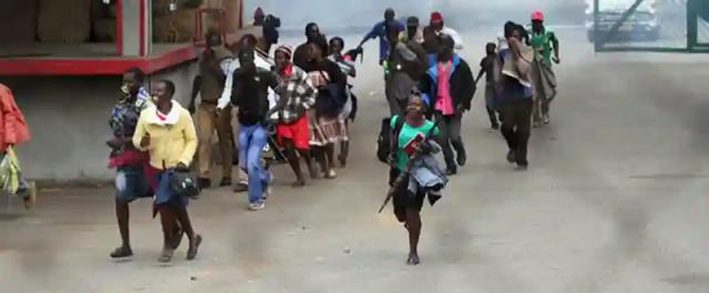 Pictures: TSF closed after police and tobacco farmers clash
