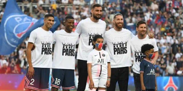 PSG: Ecstatic Reception For Messi While Mbappe Is Booed