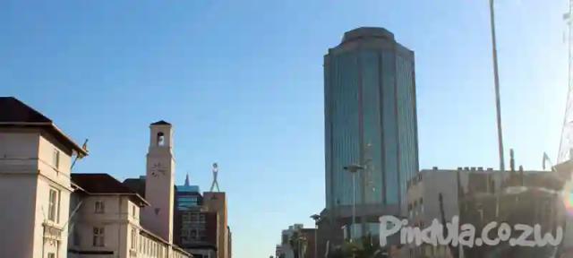 RBZ offers 5% reward for reporting companies, individuals and shops that are not banking cash