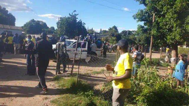 Riot Police Disrupt CCC Roadshow In Gweru