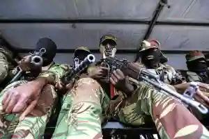 Six Fake Armed Soldiers Rob A Supermarket