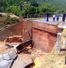 South Africa Pledges To Rebuild Three Bridges For Zimbabwe