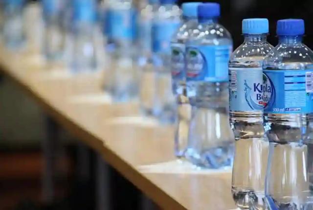 Standards Association of Zimbabwe  warns consumers against buying bottled water