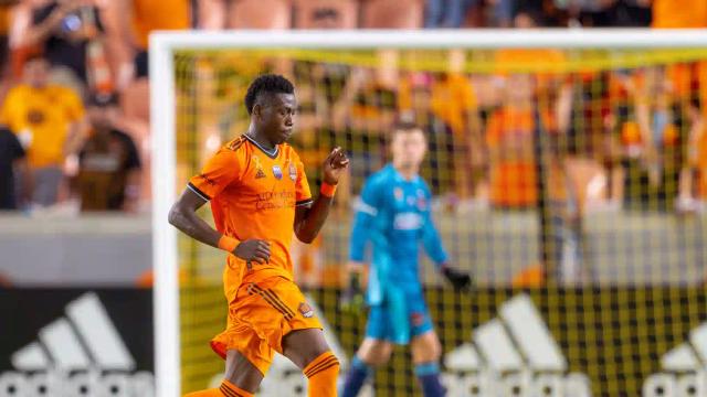 Teenage Hadebe Scores Equaliser For Houston In Texas Derby