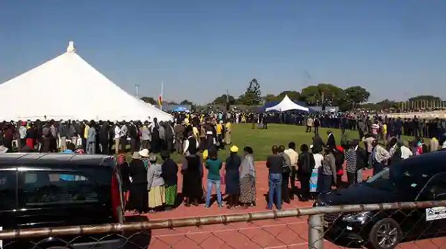 Thousands Of People Throng Stadium To Honour Dabengwa