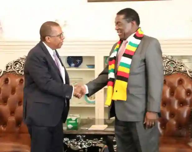 US Ambassador Says Zim Needs Urgent Political & Economic Reforms