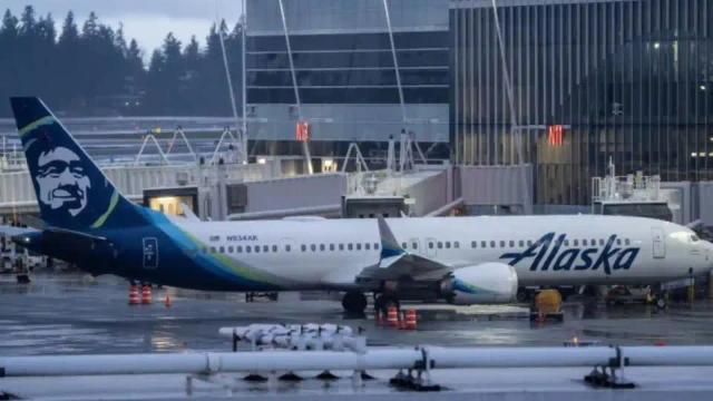 USA Has Grounded Boeing 737 Max 9 Aircraft After A Part of The Plane Broke Off Midair
