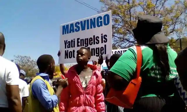 Video: Zanu-PF supporters say they do not know why they are marching