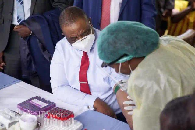 VP Chiwenga Vaccinated Against Coronavirus