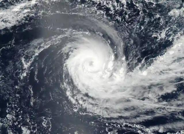 WARNING: Cyclone Kenneth Projected To Hit Zimbabwe Today